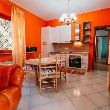 Apartament La Quiete - Lakeside Leisure & Business *